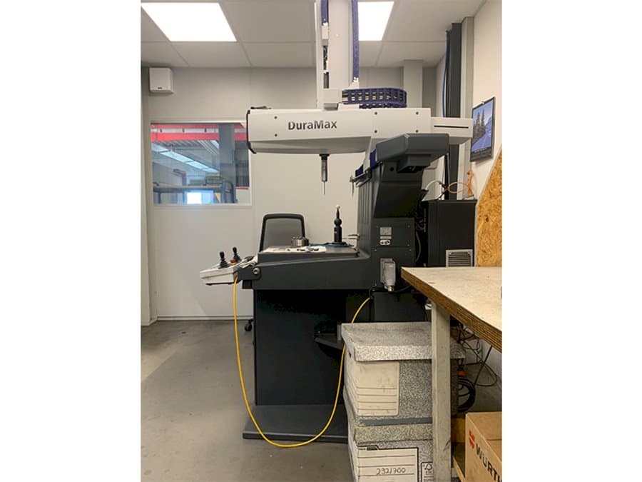 Vooraanzicht  van ZEISS Duramax 3-D  machine