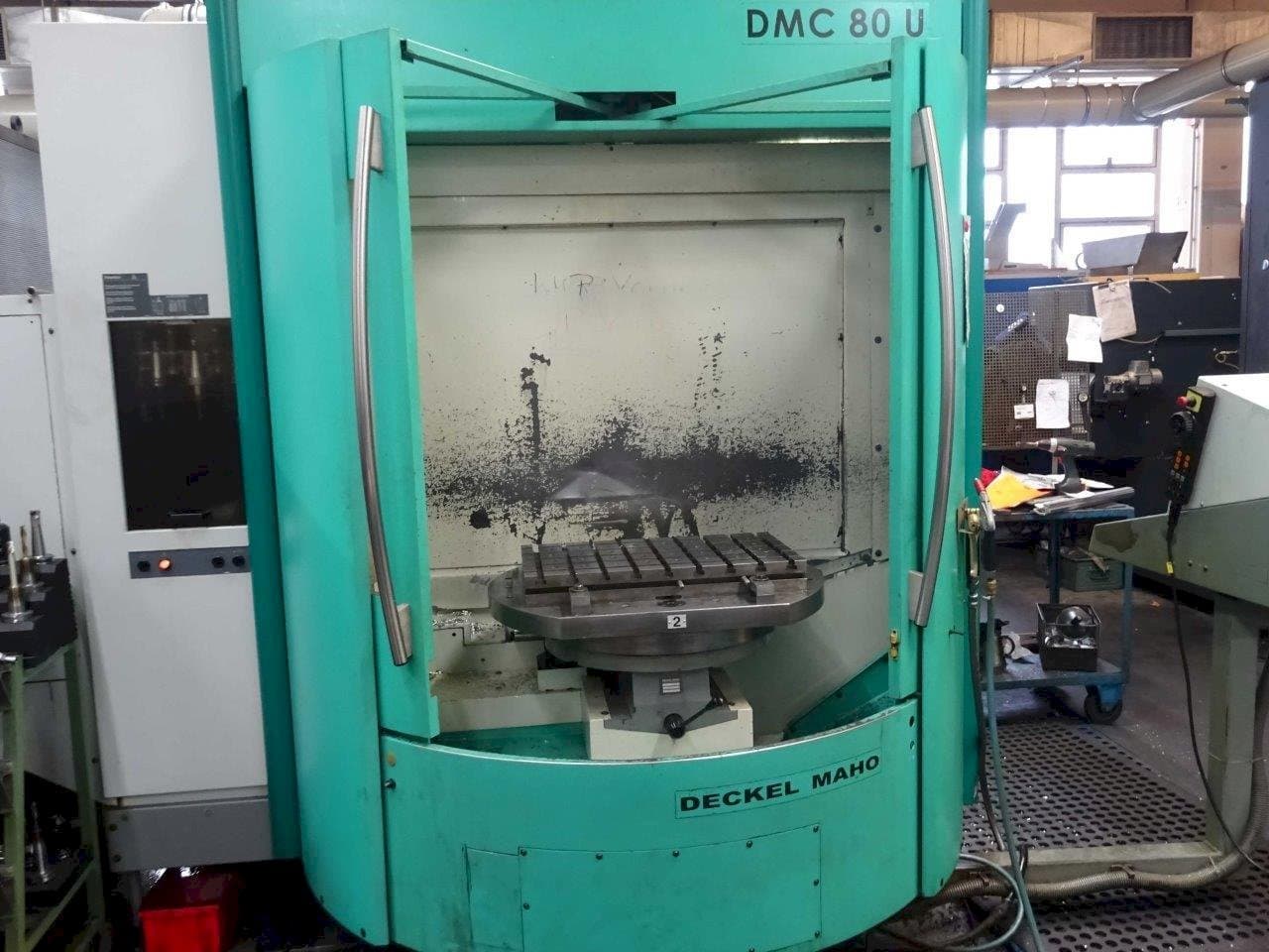Vooraanzicht  van DECKEL Maho DMC 80 U  machine
