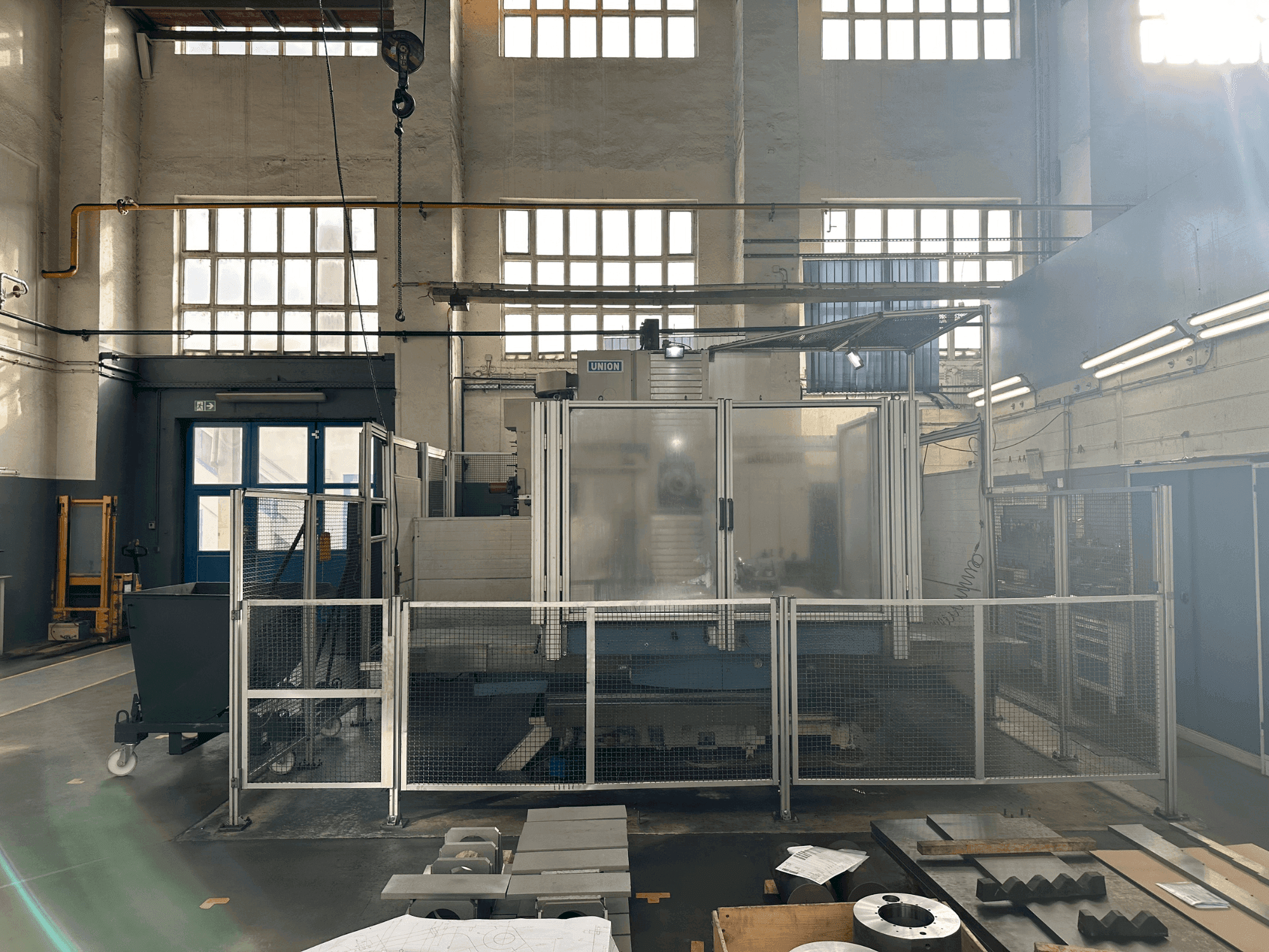 Vooraanzicht  van Union TC 110  machine