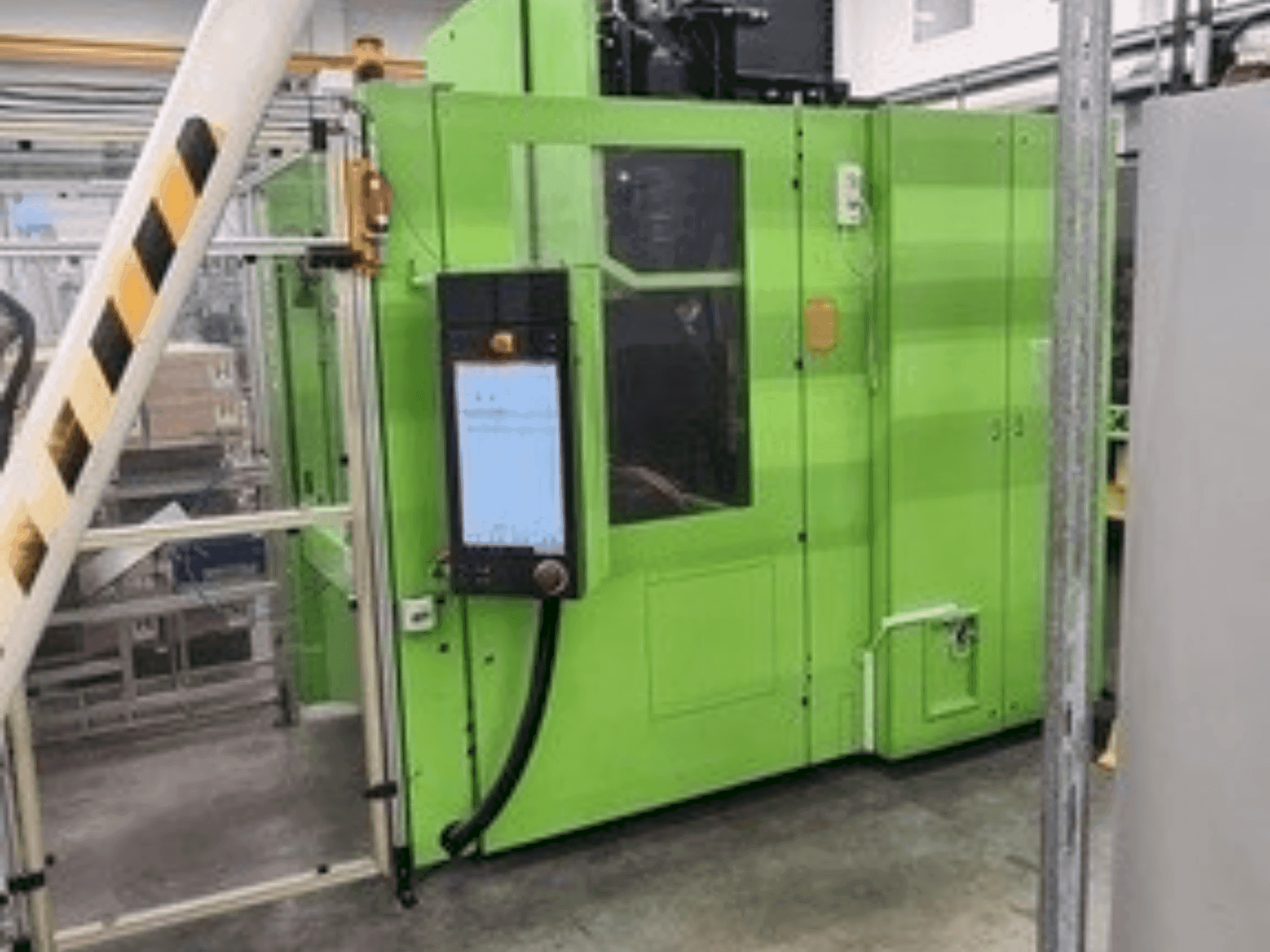 Vooraanzicht  van Engel Insert Rotary 200V/100  machine