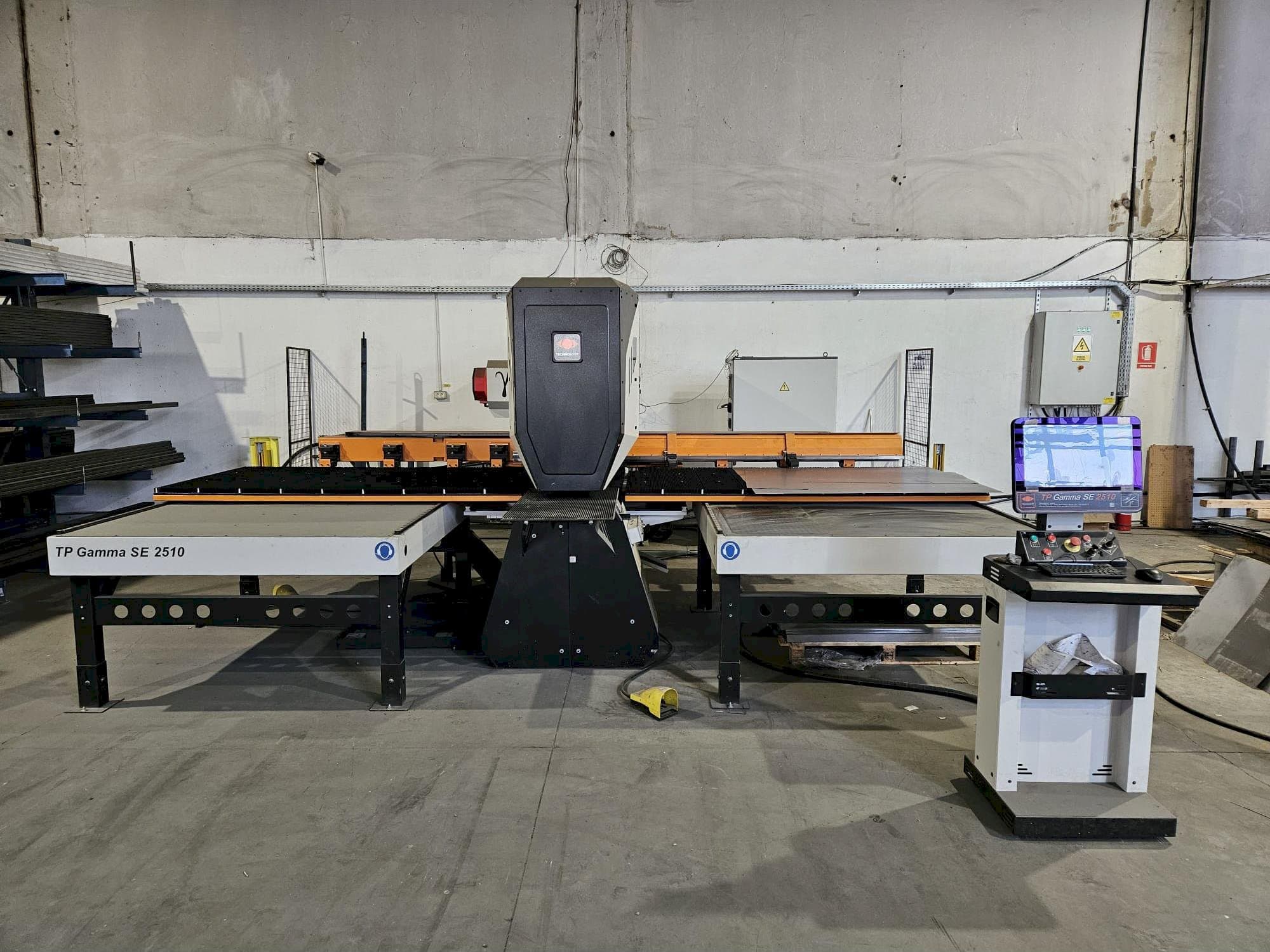 Vooraanzicht  van TECNOLOGY Italiana TP GAMMA SE 2510  machine