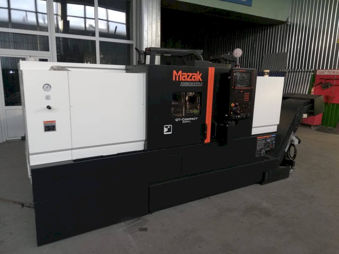 Vooraanzicht  van Mazak QT- COMPACT 200ML  machine