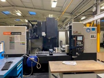 Vooraanzicht van Mazak MTV 655/60N machine