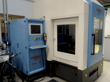 Vooraanzicht  van Roders RFM 760  machine