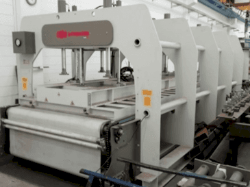 Vooraanzicht  van CMB PFR-CCL  machine