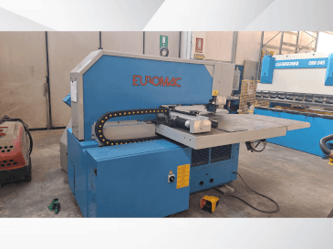 Vooraanzicht  van Euromac BX 1000/50  machine