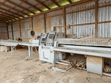 Vooraanzicht  van METAL TECHNIKA OWD-1600  machine