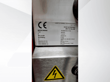 Vooraanzicht van ZK GENIUS 700 machine