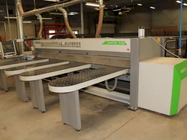 Vooraanzicht  van SELCO WNTR 730  machine