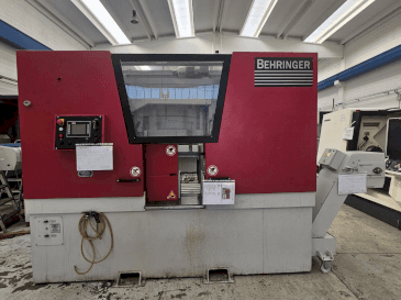 Vooraanzicht  van Behringer HBE 511 A  machine