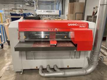 Vooraanzicht  van GANNOMAT ProTec 571  machine