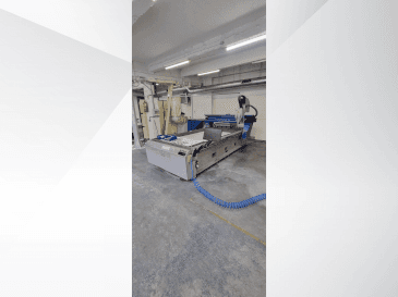 Vooraanzicht van MECANUMERIC Mecapro 3015 machine