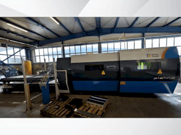 Vooraanzicht van Prima Power PLATINO FIBER machine