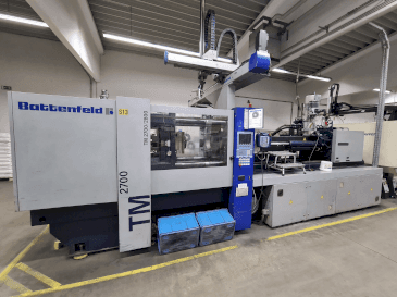 Vooraanzicht  van Battenfeld TM 2700/2800  machine