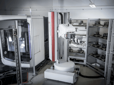 Vooraanzicht  van DMG MORI DMU 60 EVO  machine