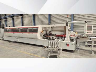 Vooraanzicht  van IMA Novimat Concept / I / G80 / 440 / R3  machine