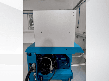 Vooraanzicht  van BOY 50 E  machine