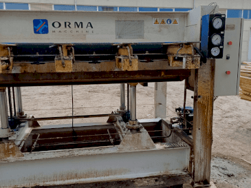 Vooraanzicht  van ORMA NPC/L  machine