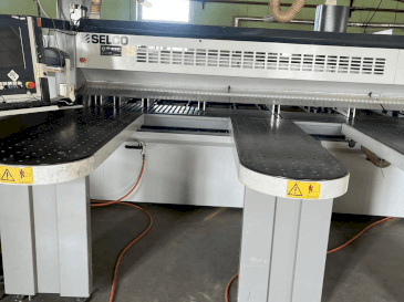 Vooraanzicht  van SELCO WN750  machine