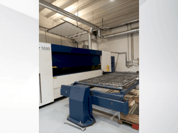 Vooraanzicht van TRUMPF TruLaser 1030 machine
