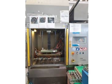 Vooraanzicht  van Extrude Hone Classic 1A-450-43-P-M  machine