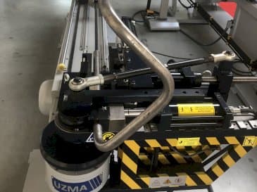 Detail  van UZMA UZH 51 machine