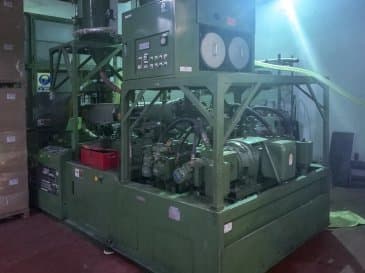 Recht aanzicht van NISSEI ASB 650 EXH machine