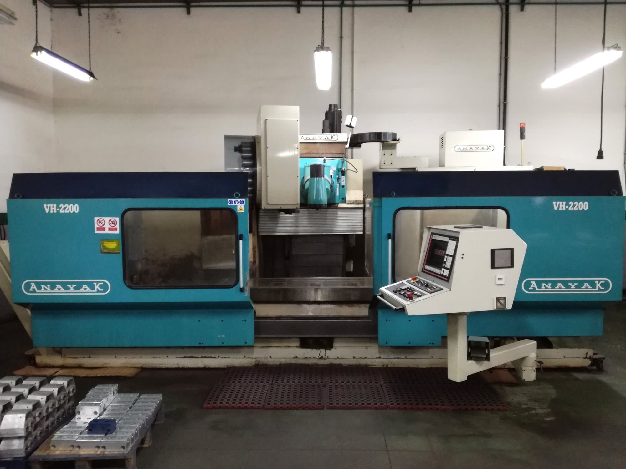 Vooraanzicht  van ANAYAK VH-2200 machine