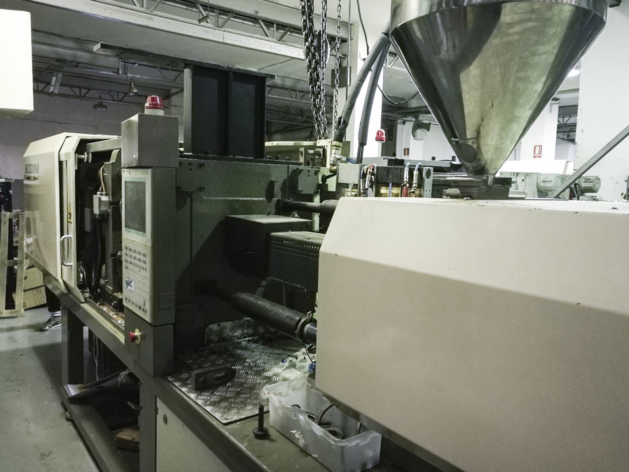 Recht aanzicht  van BODINI ELEDRIVE 165 machine