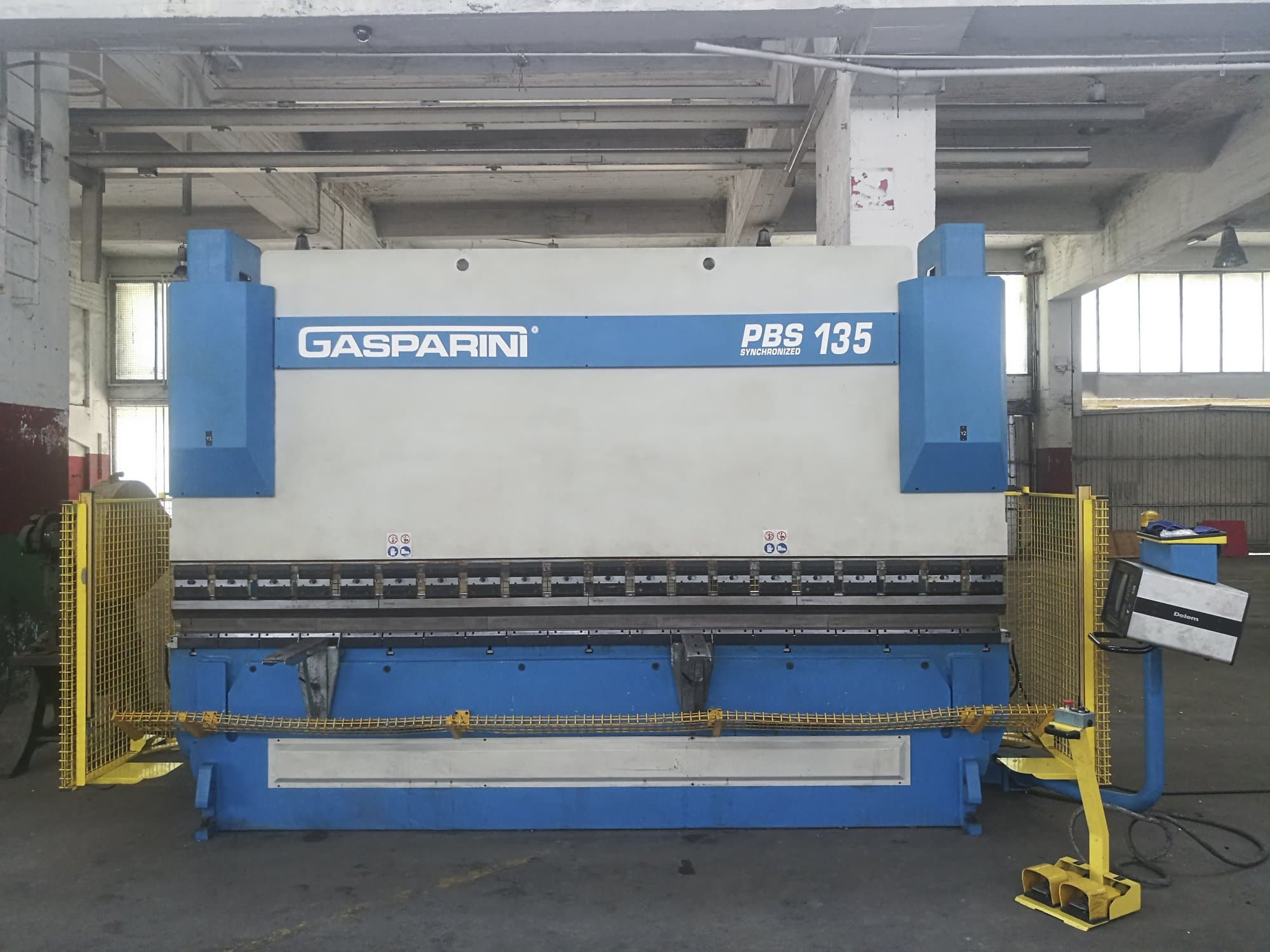 Vooraanzicht  van Gasparini PBS 135/4000 machine
