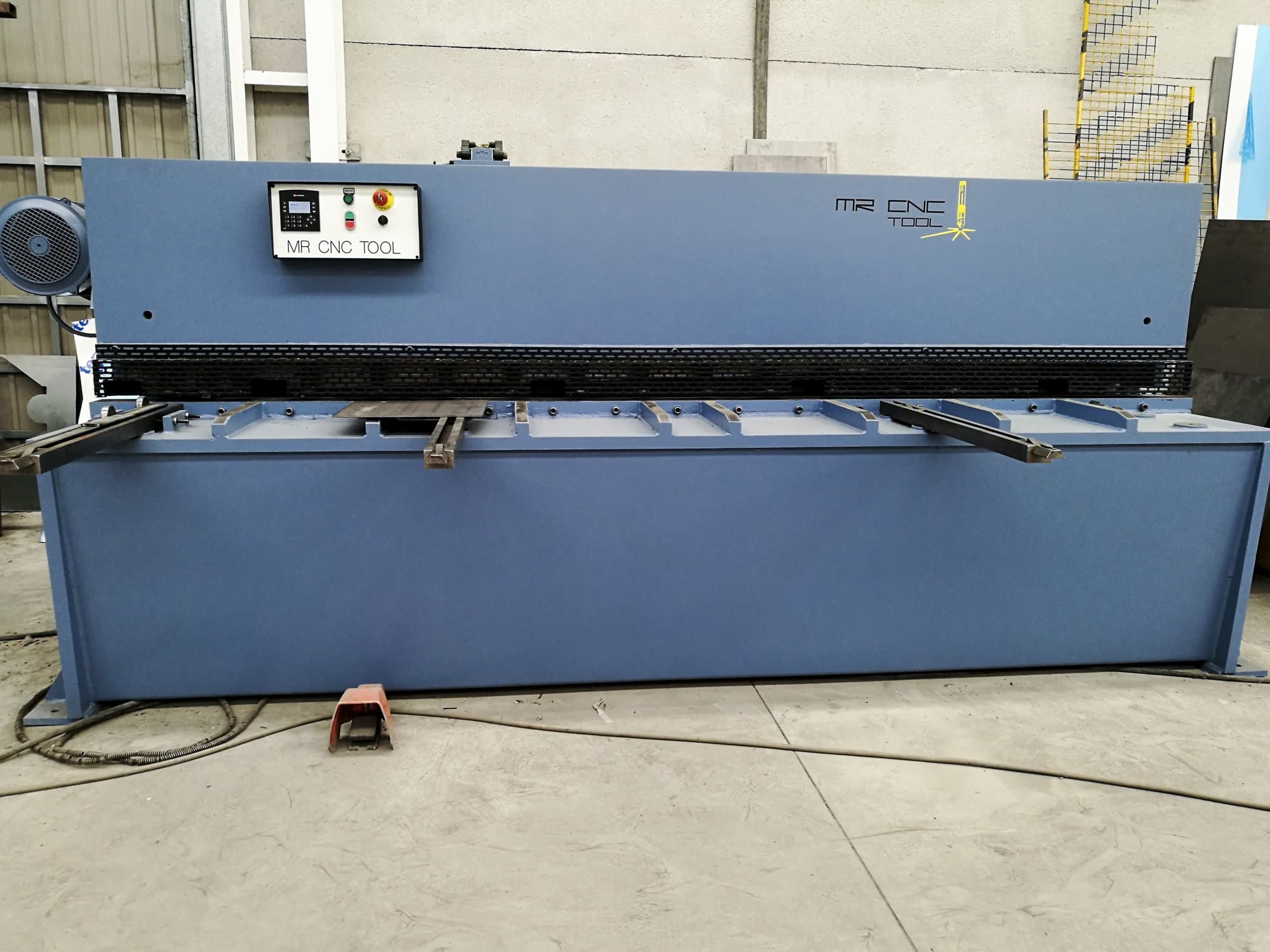 Vooraanzicht  van Loire Safe CHP-6/31 machine