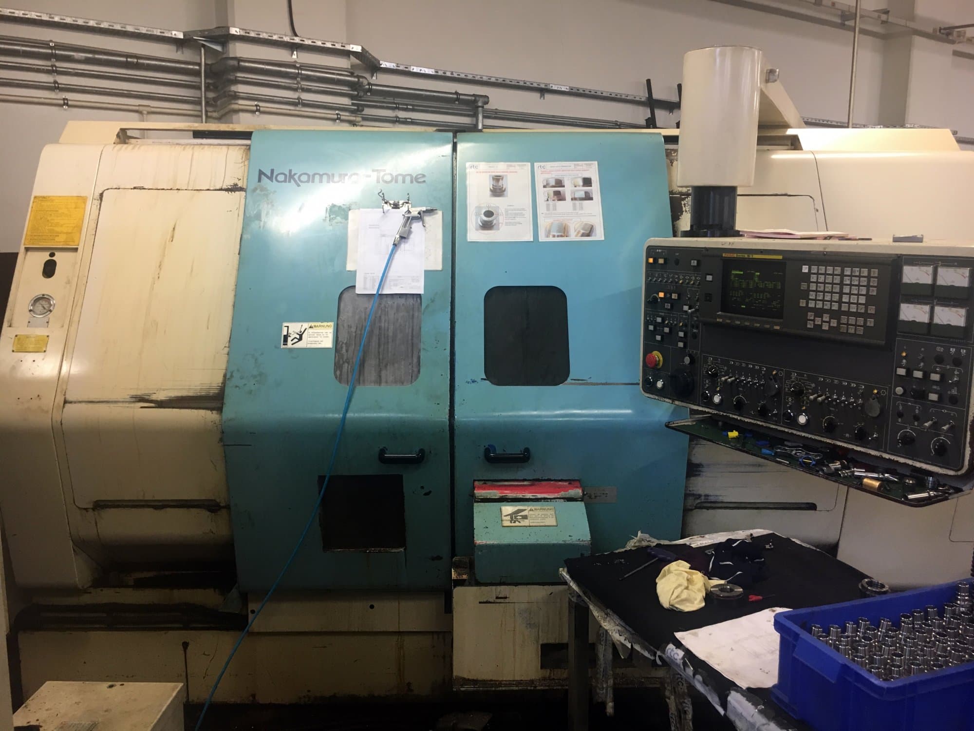 Vooraanzicht  van NAKAMURA-TOME TW-20 MMY machine