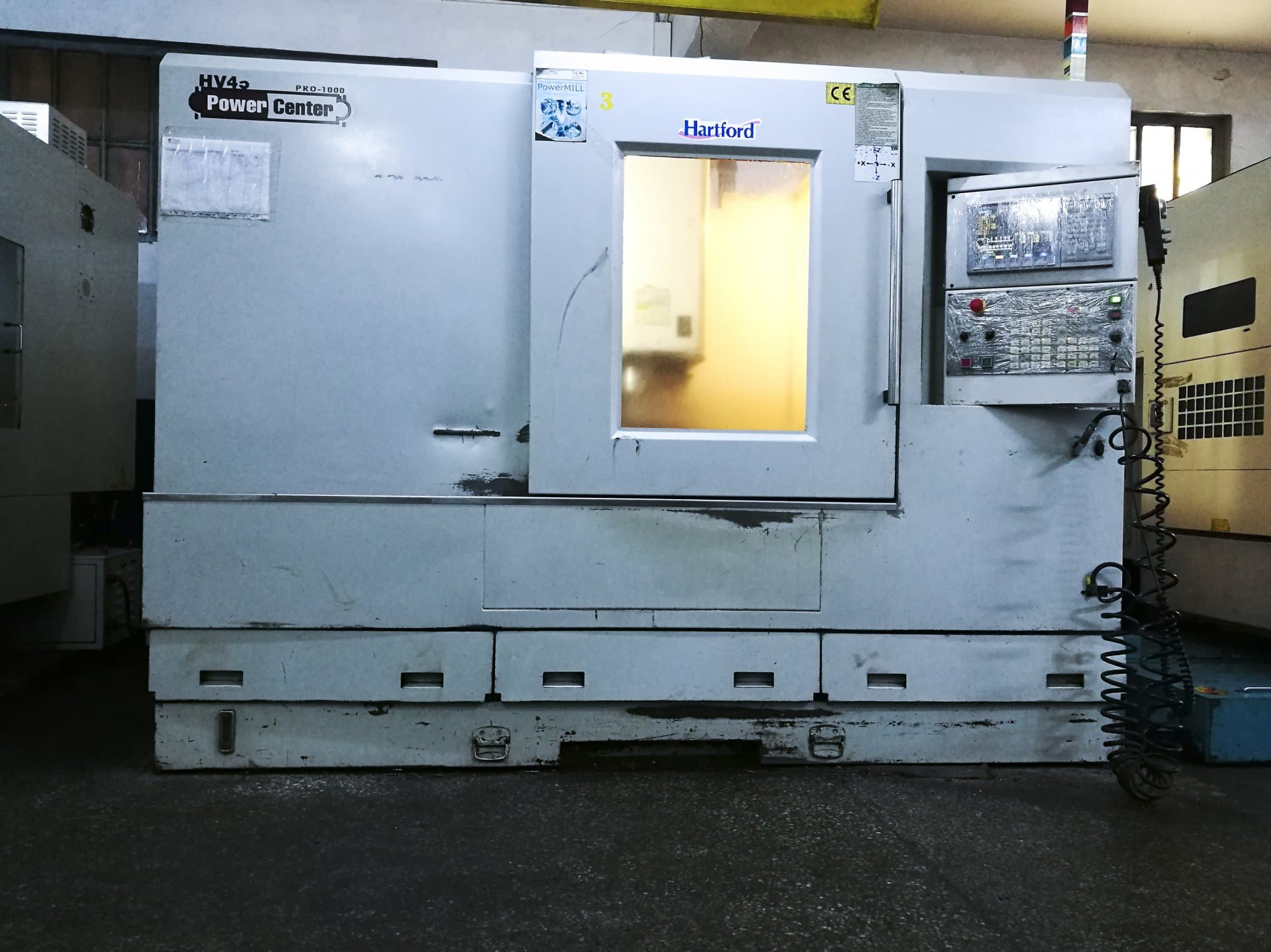 Werkruimte  van  Hartford  PRO1000S machine