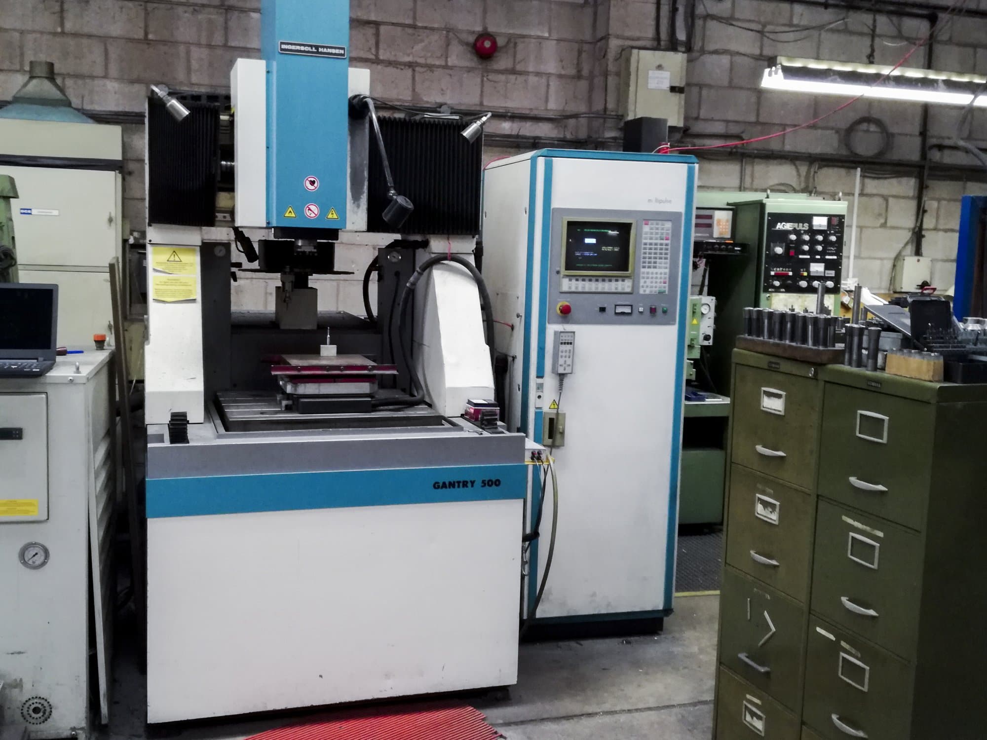 Vooraanzicht  van INGERSOLL HANSEN Gantry 500 machine