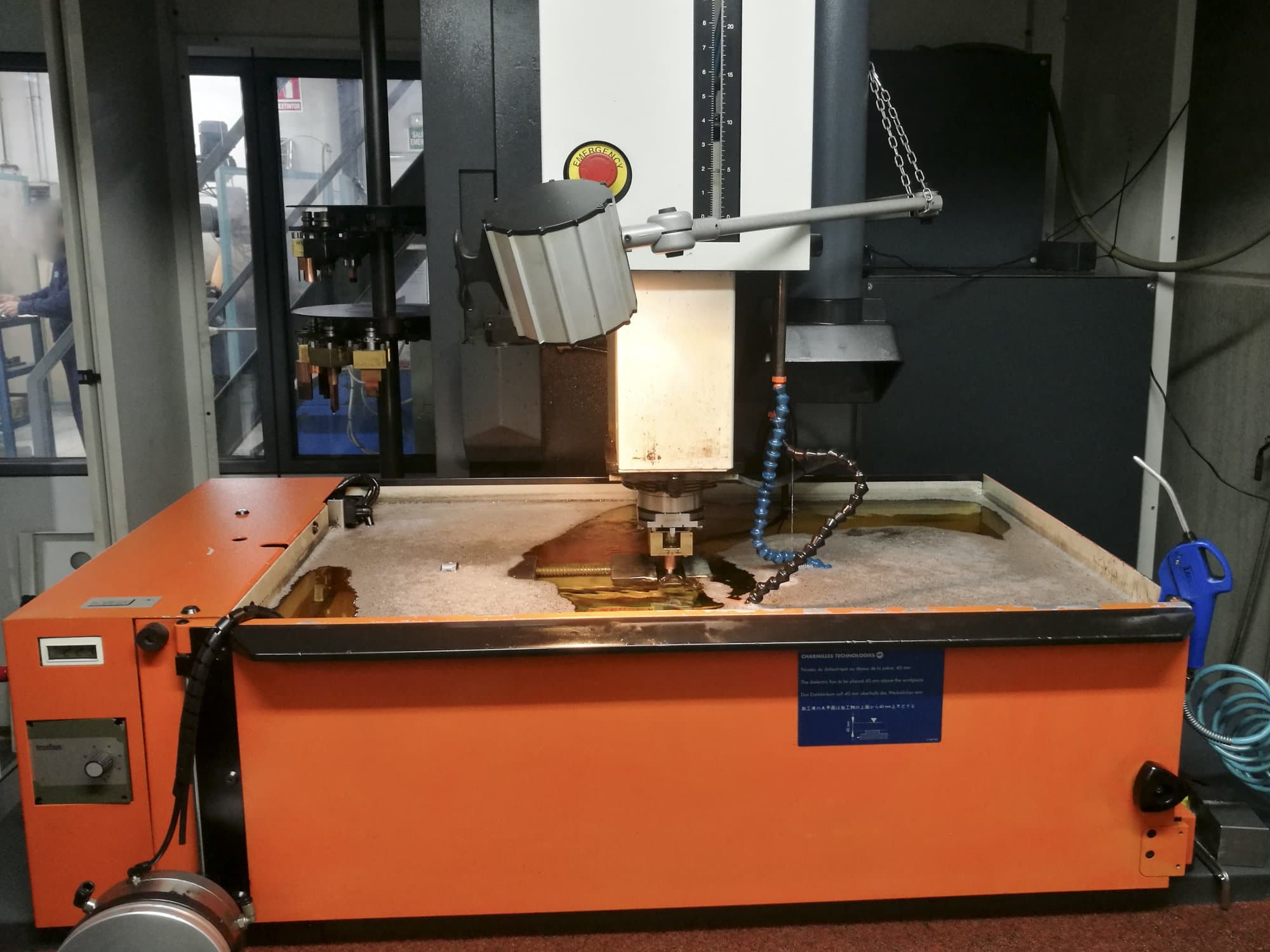 Vooraanzicht  van CHARMILLES ROBOFORM 2000+ machine