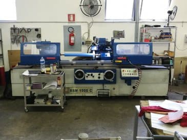 Vooraanzicht  van KNUTH RSM 1500 C machine