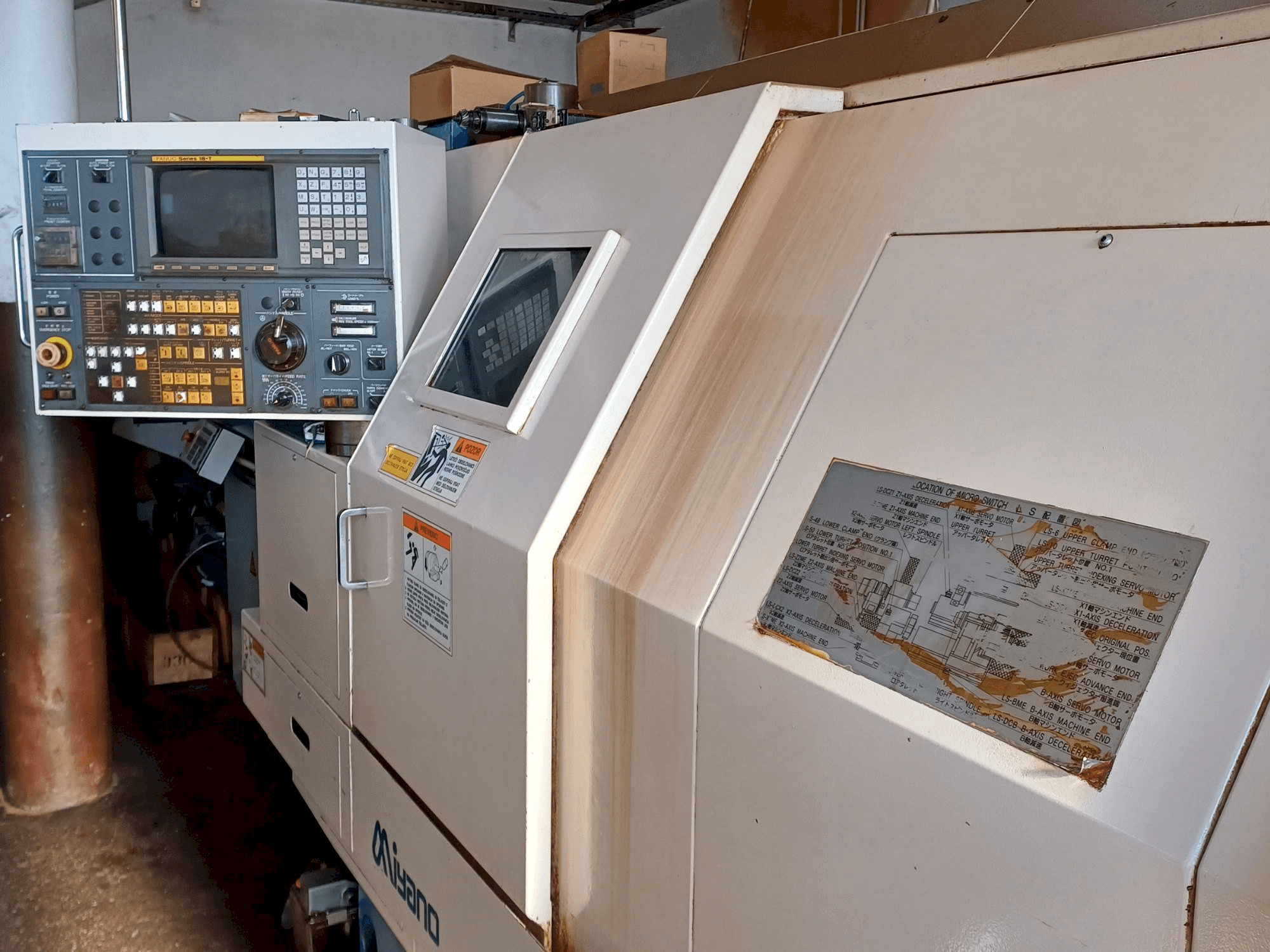 Vooraanzicht van Miyano BNE 51S machine