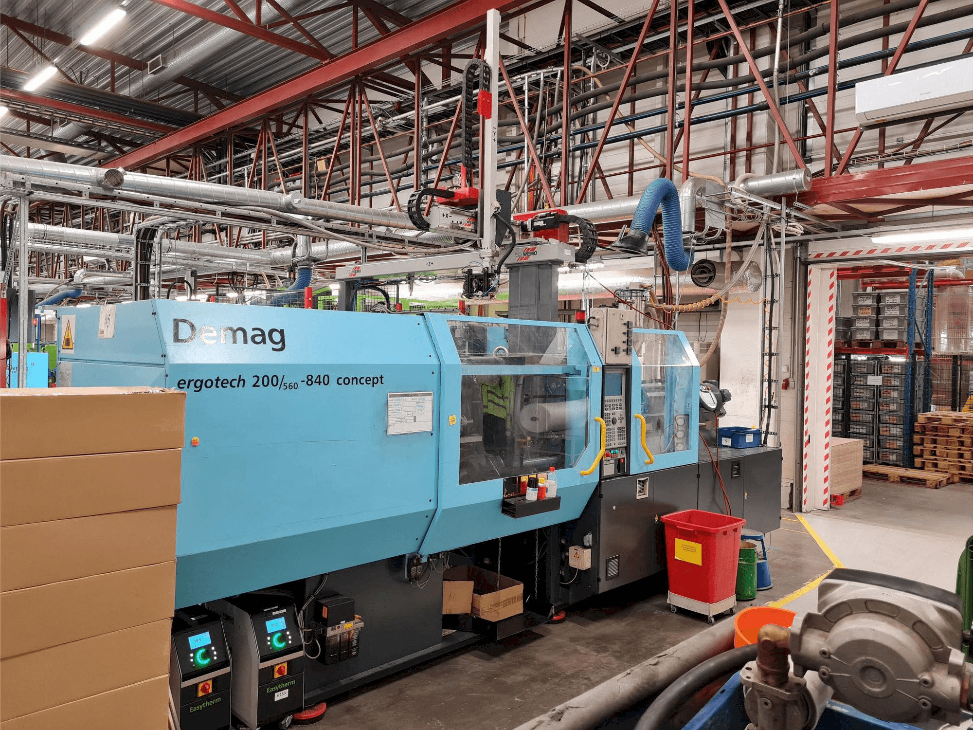 Vooraanzicht van DEMAG Ergotech 200/560-840 concept machine