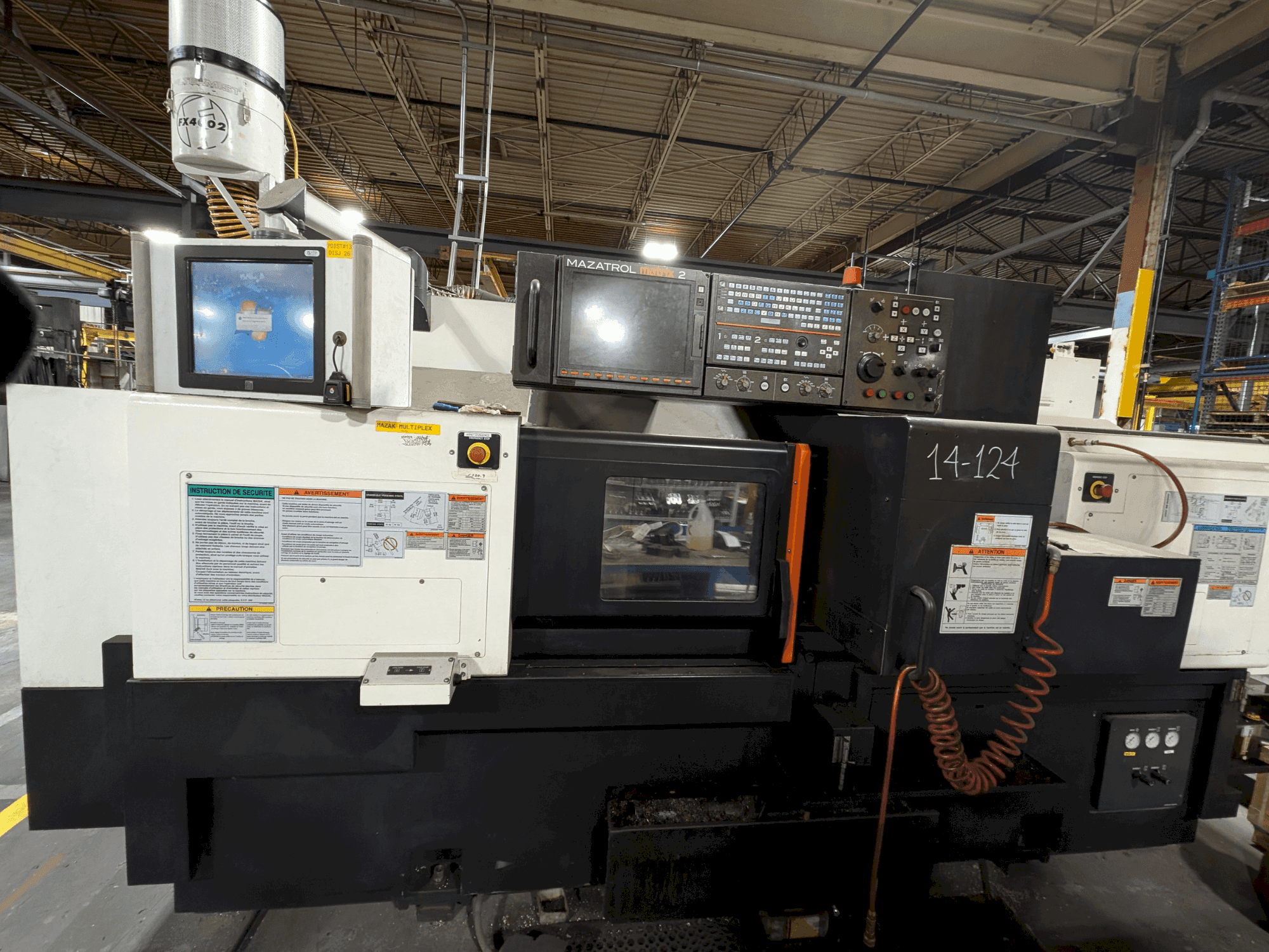 Vooraanzicht van Mazak Multiplex 6300-II Y machine