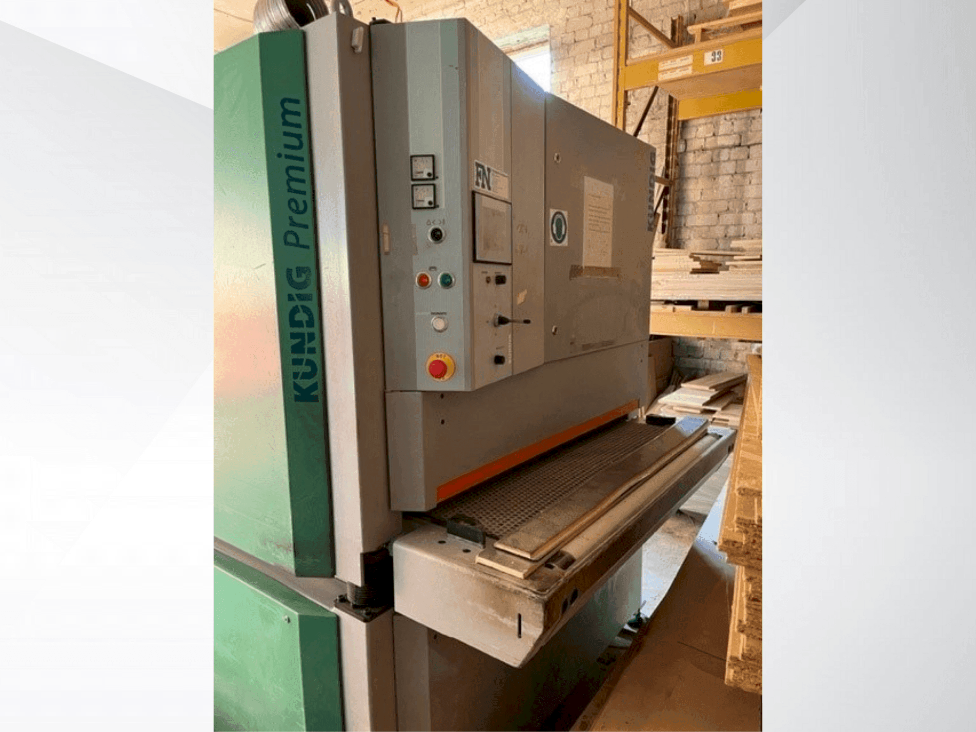 Vooraanzicht van Kundig Premium-2 1100-RE machine