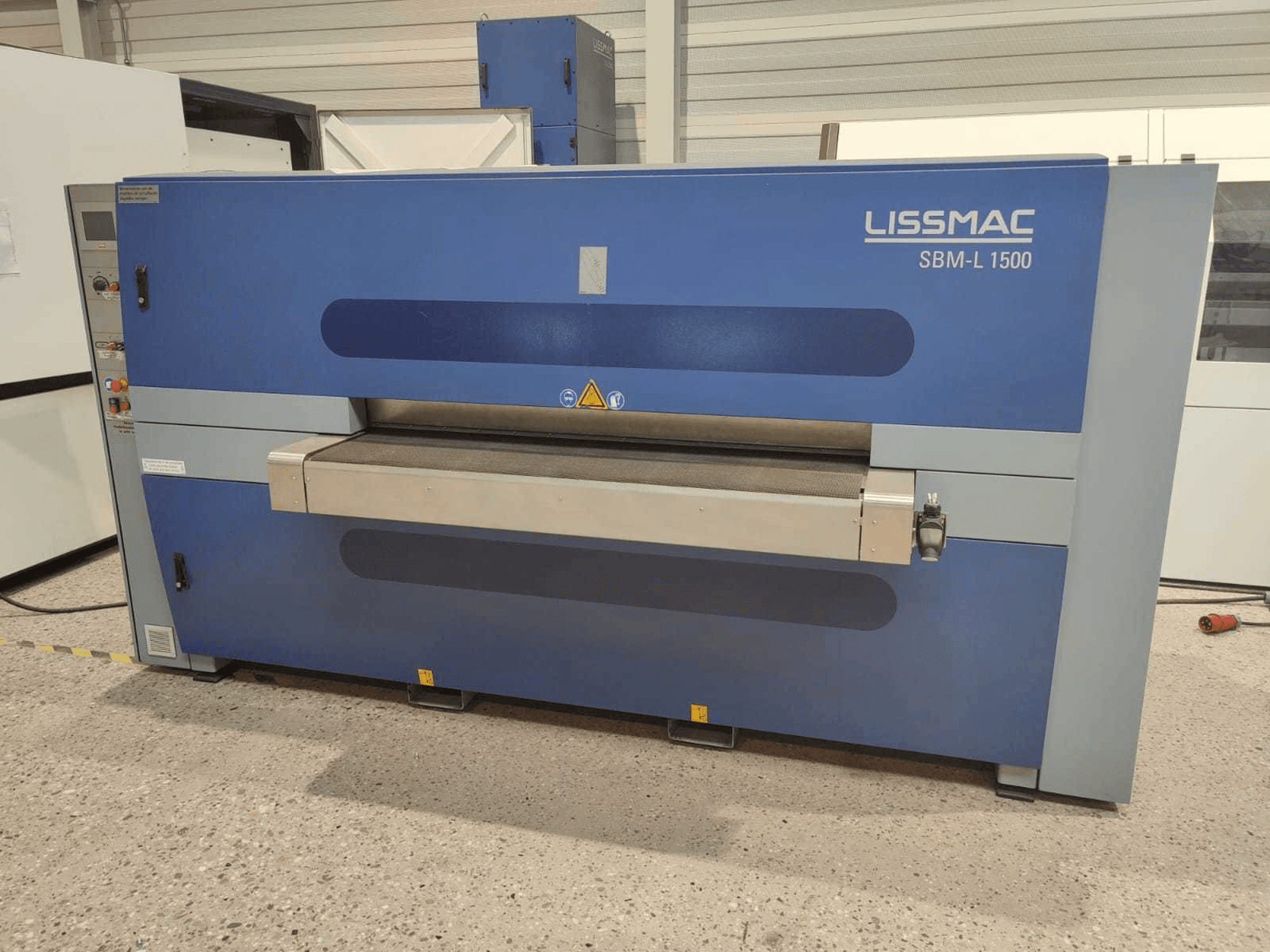 Vooraanzicht van LISSMAC SBM-L 1500 G1S2 machine