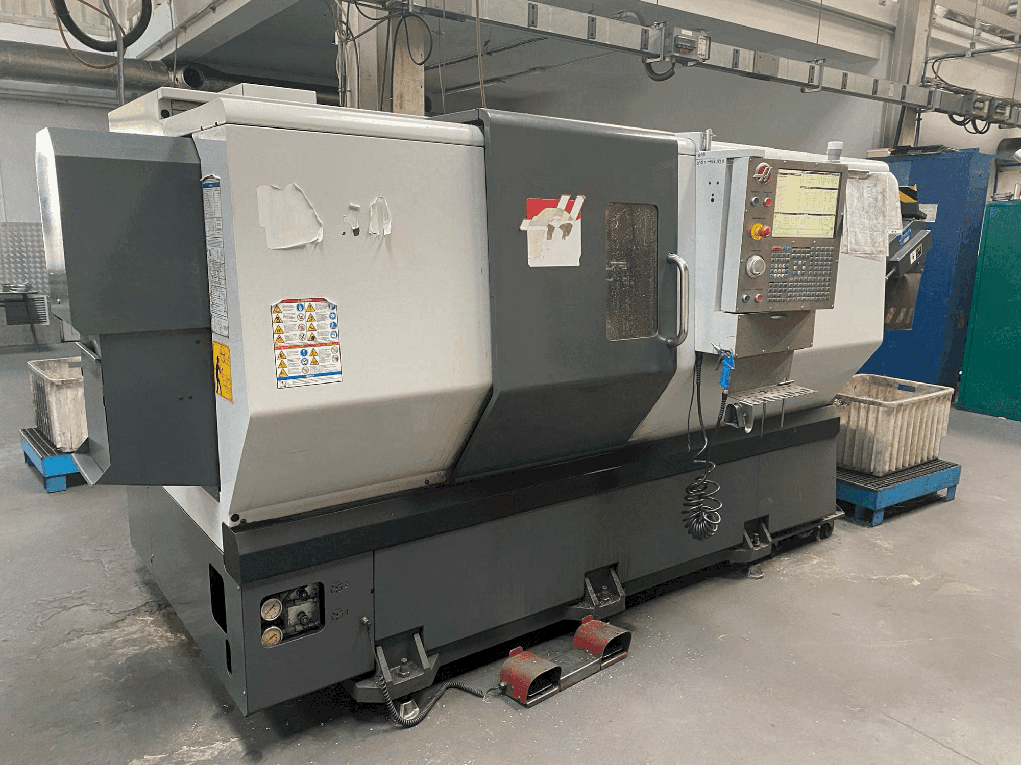 Vooraanzicht van HAAS DS-30 machine