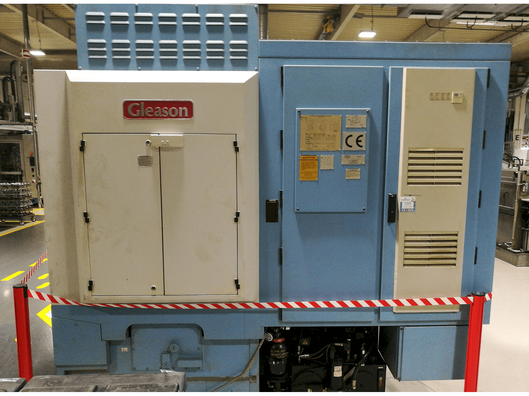 Achteruitzicht van Gleason Phoenix 500 HCT machine