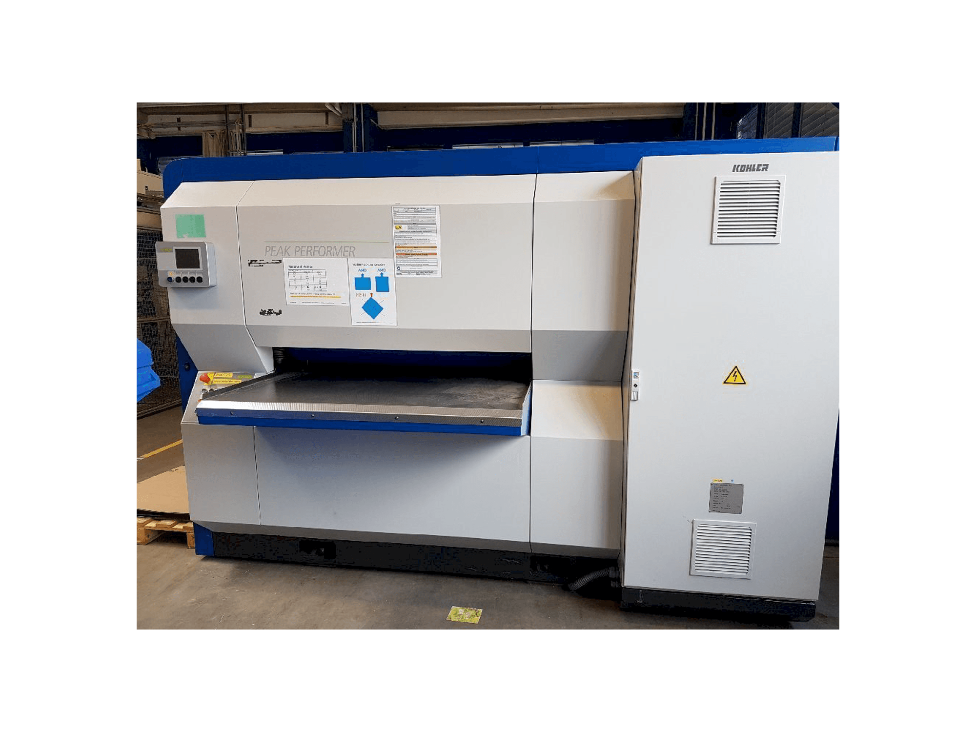 Vooraanzicht van KOHLER PEAK PERFORMER PG 40.1250/21 machine