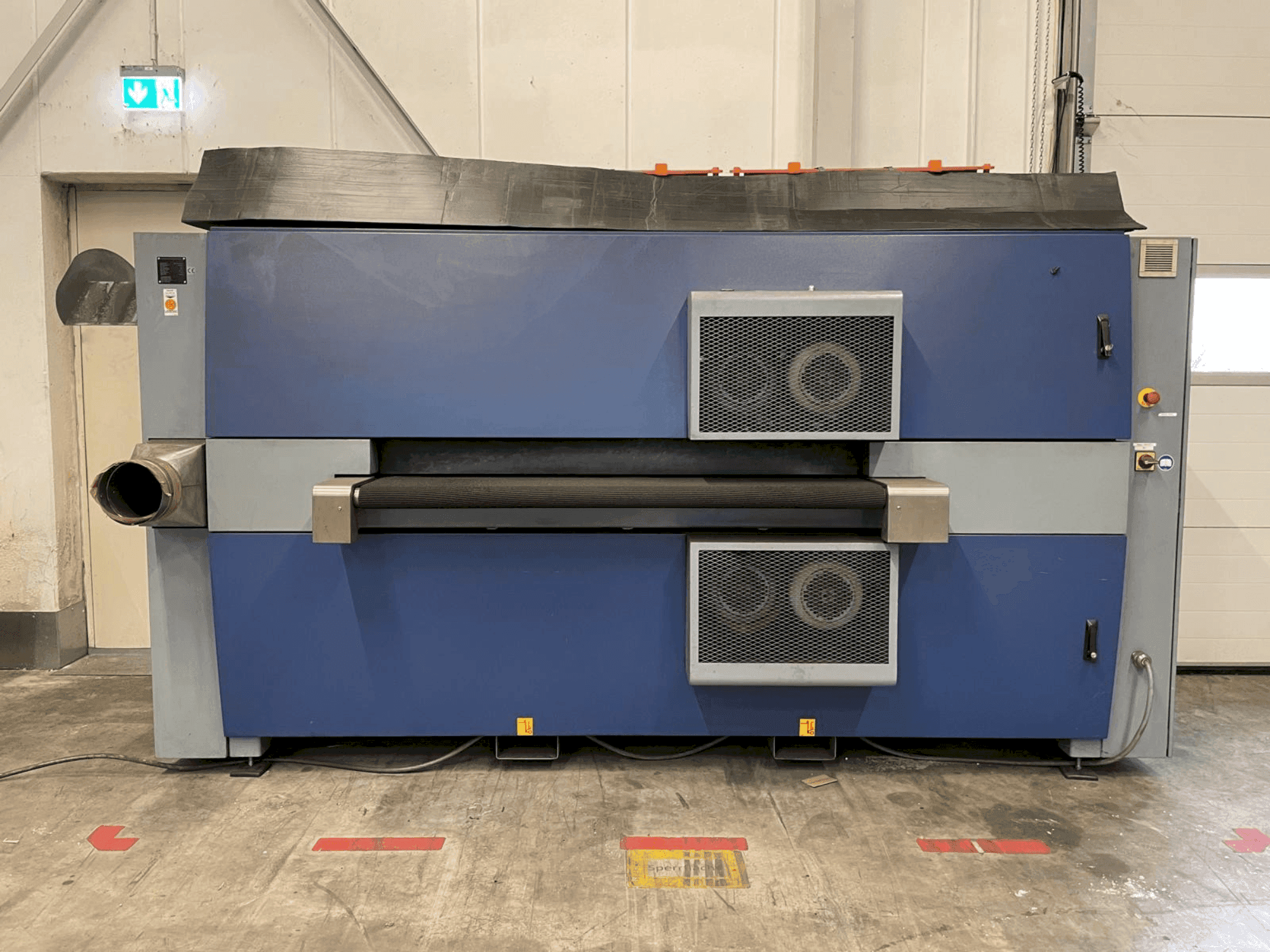 Vooraanzicht van LISSMAC SBM-M 1500 B2 machine