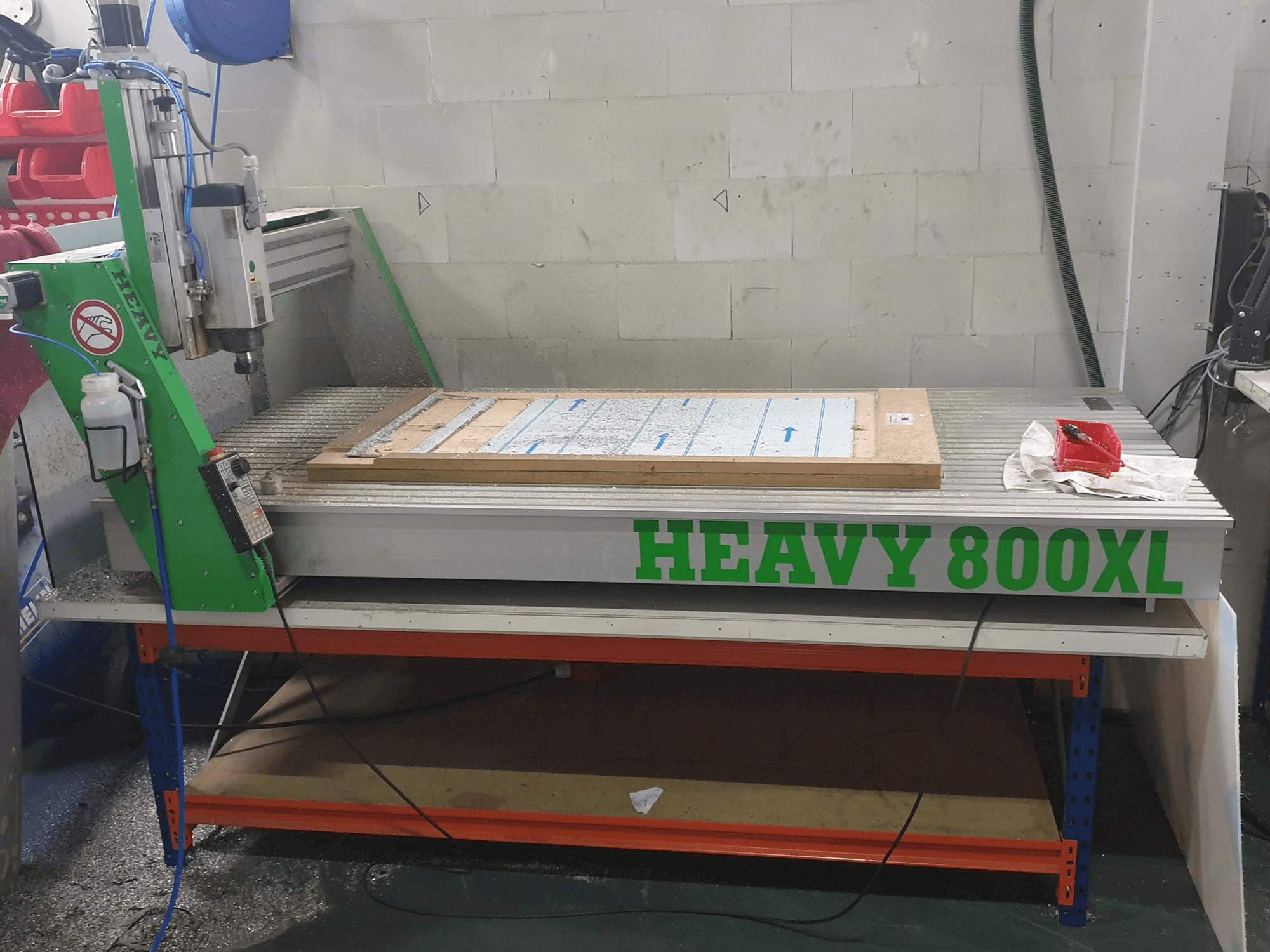 Vooraanzicht van EAS HEAVY 800 XL machine