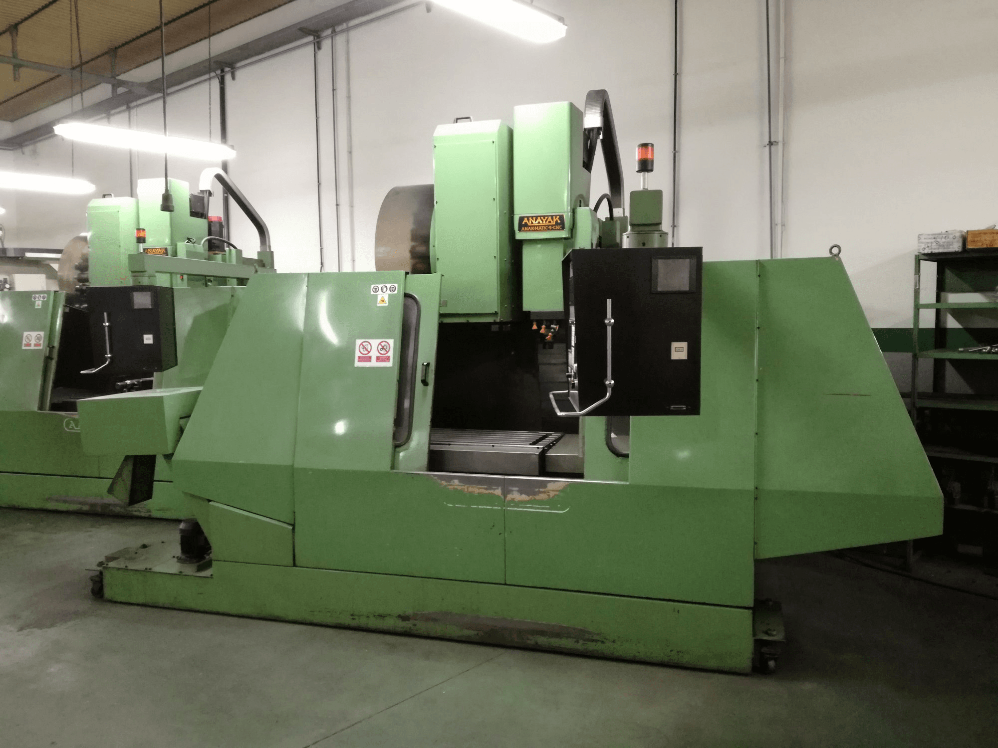 Vooraanzicht van ANAYAK ANAKMATIC 9 machine