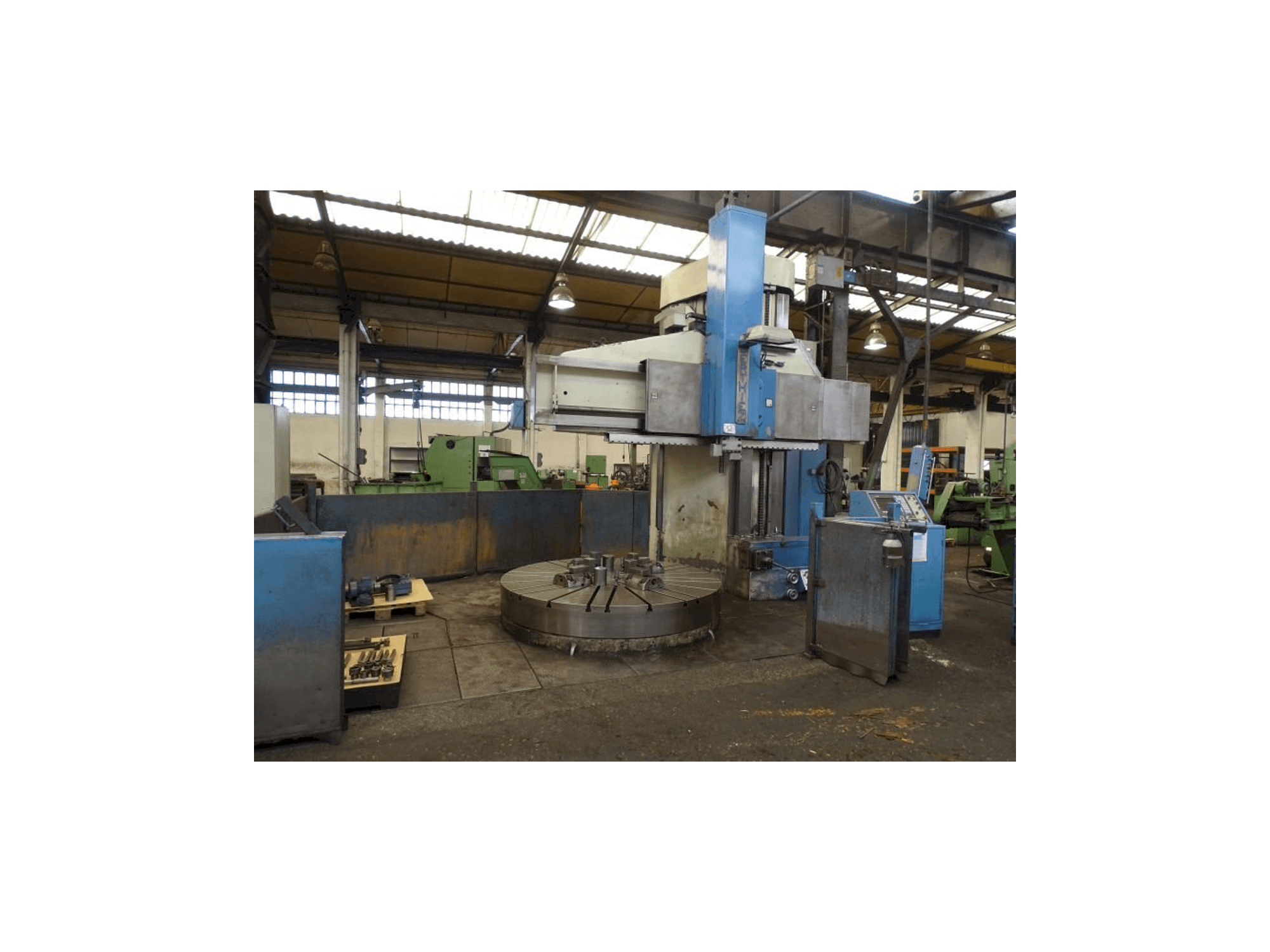 Vooraanzicht van Berthiez BM 225 machine