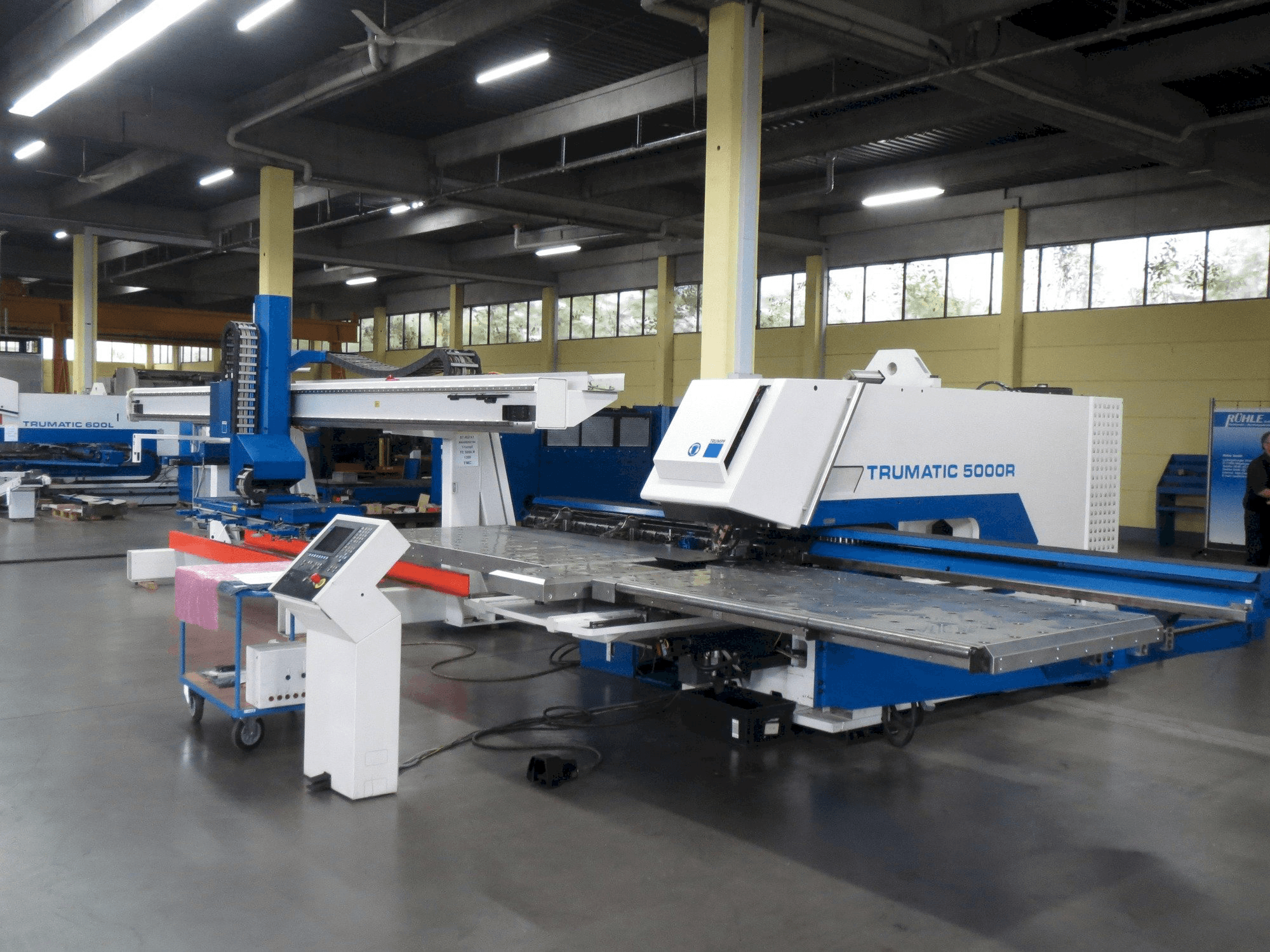 Vooraanzicht van Trumpf Trumatic 5000 R machine