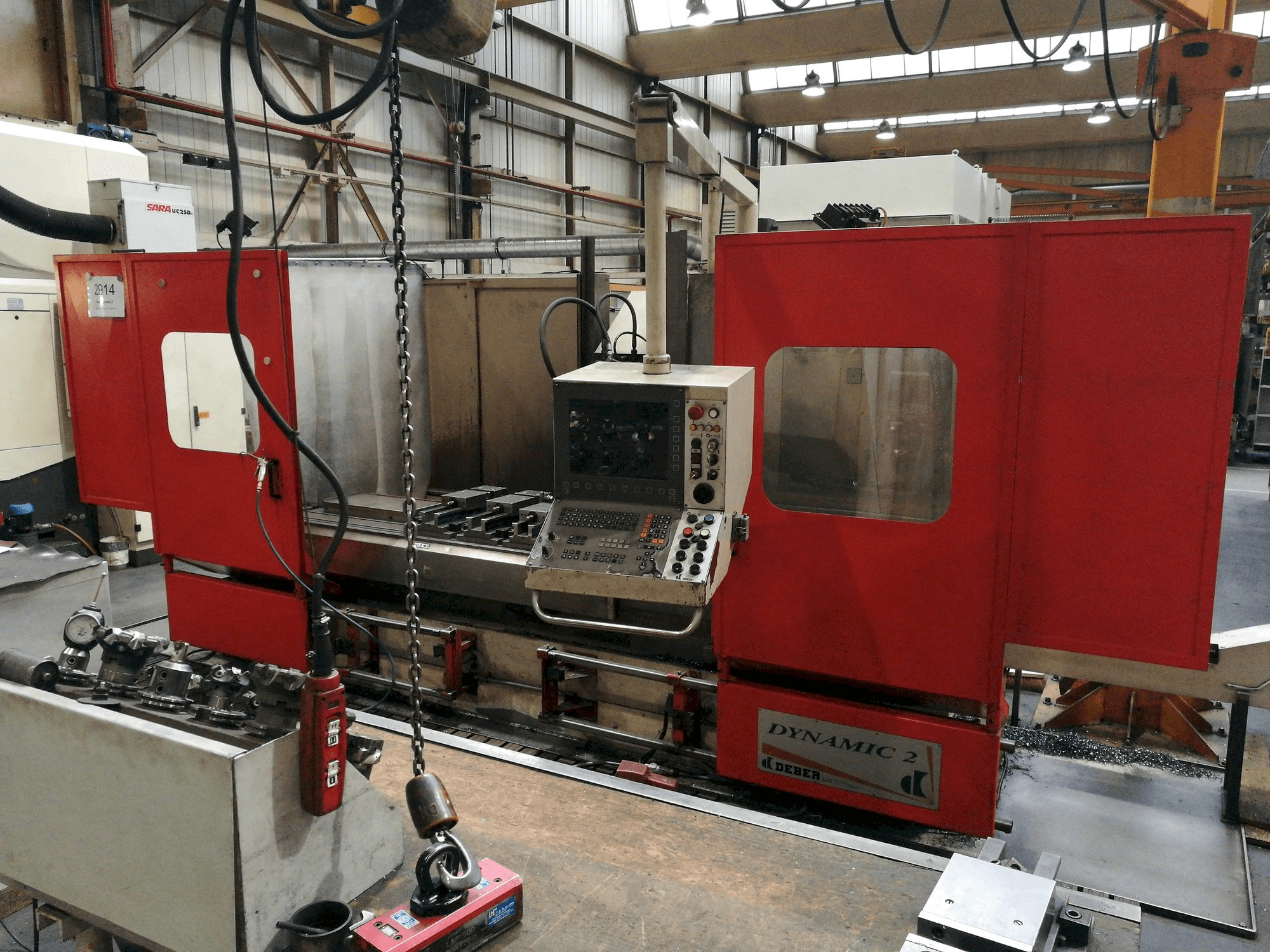 Vooraanzicht van DEBER Dynamic 2 machine